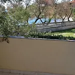 Vala *