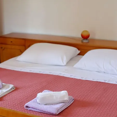 Vala Apartment *