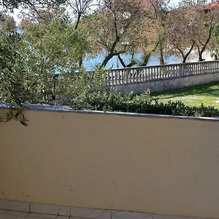 Vala *