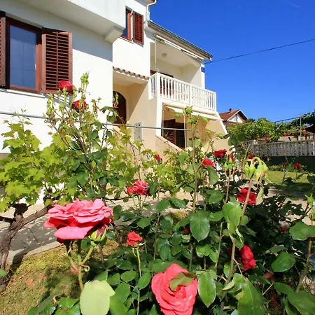 Vala Apartment